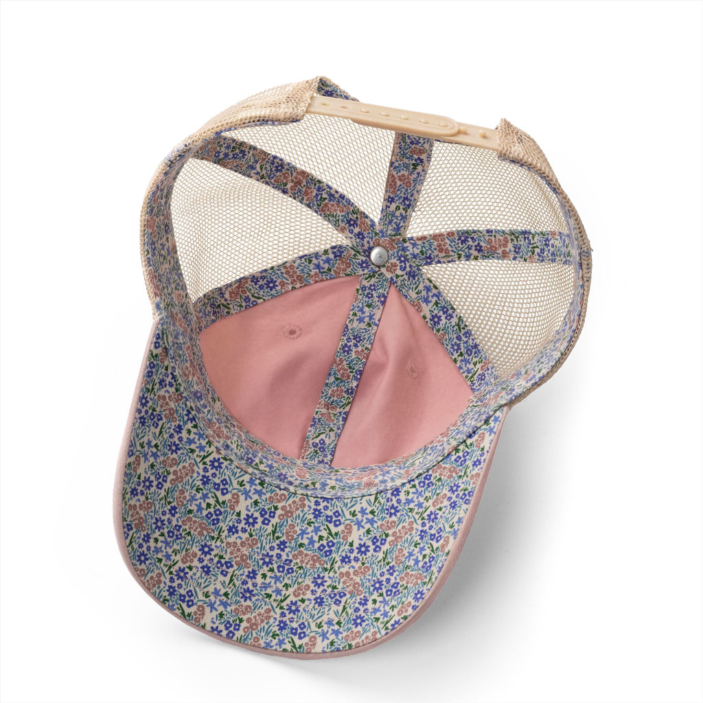 No Card Given — Women's Mesh-Back Cap